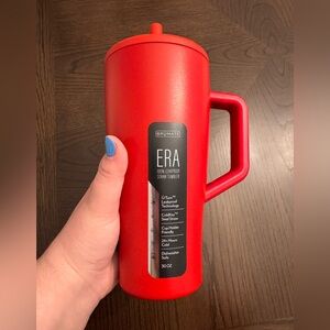 LIMITED EDITION BruMate 30oz Era,
MATTE RED!